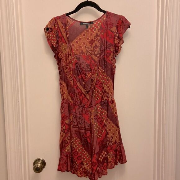 BCBG Max Azria Multi-Colored Tie Front Romper‎ - Size 4 - Picture 2 of 8